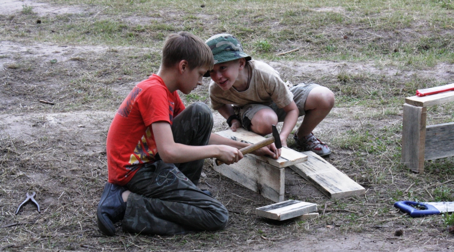 Активный и познавательный лагерь Школа Робинзона, Костромская область фото